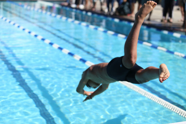 plongeon piscine